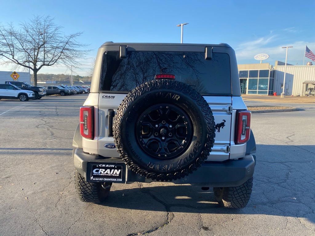 Used 2023 Ford Bronco Wildtrak image 6