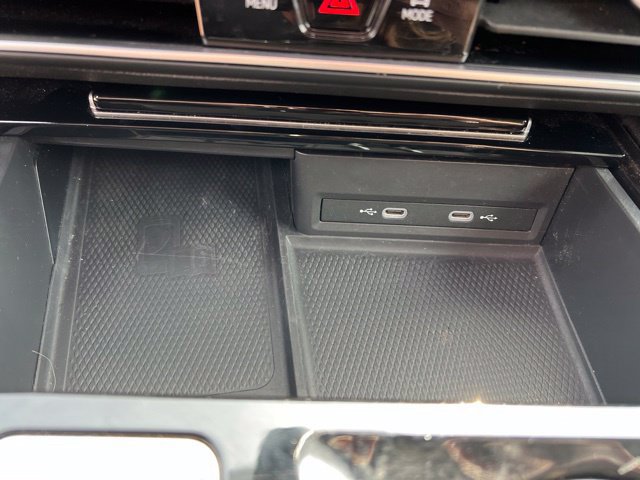 Used 2024 Volkswagen Atlas SE FWD image 19