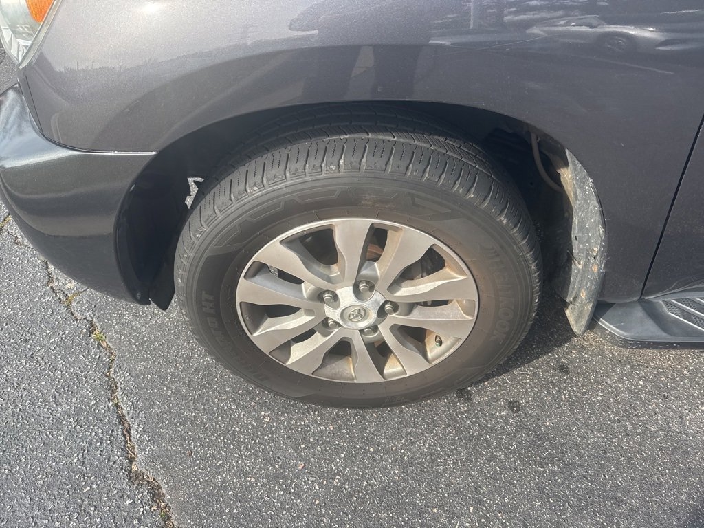 Used 2017 Toyota Sequoia Limited image 5