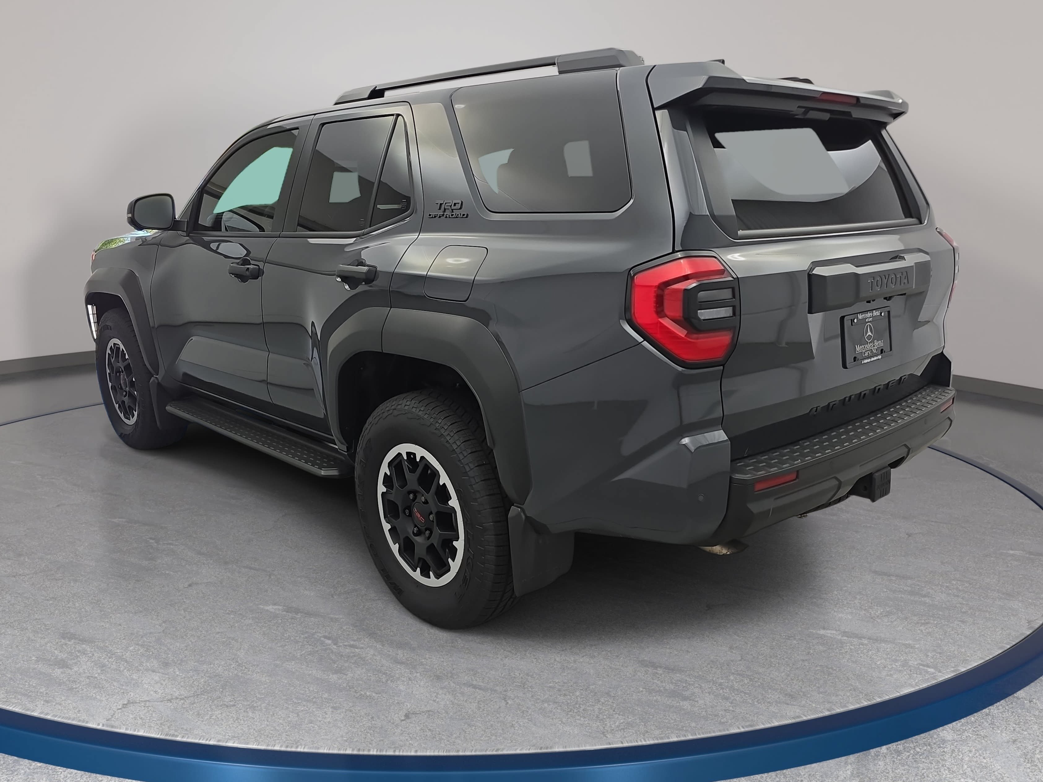 Used 2026 Toyota 4Runner TRD Off-Road Premium AWD/4WD image 7