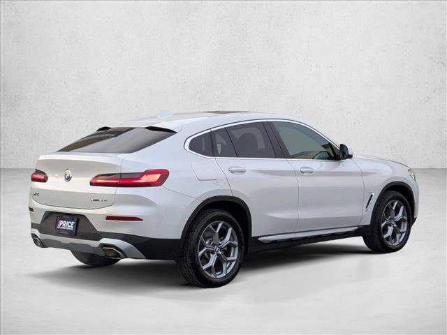 Used 2025 BMW X4 xDrive30i w/ Premium Package image 5