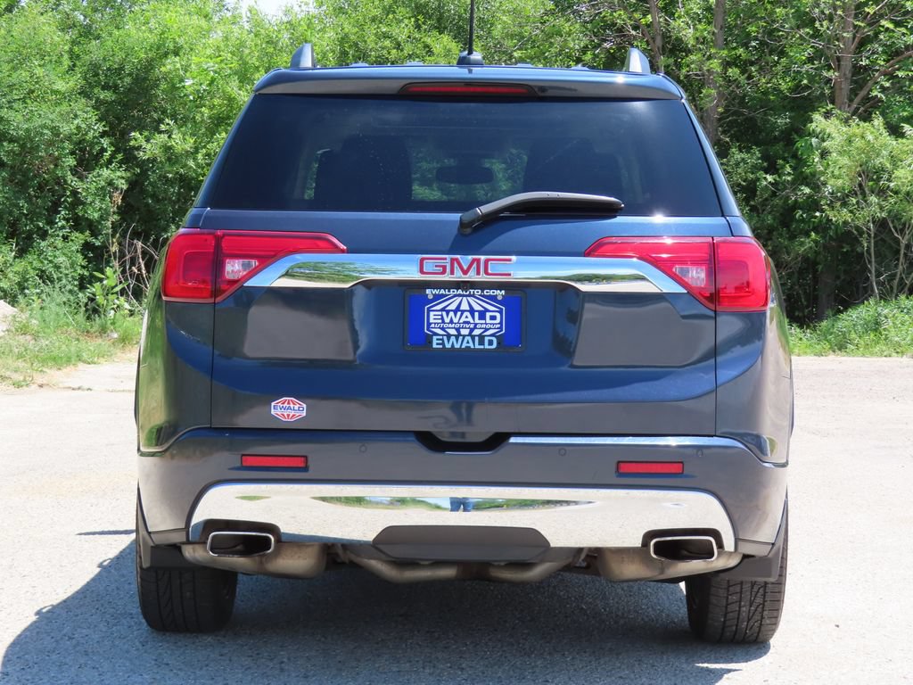 Certified 2019 GMC Acadia Denali w/ Technology Package AWD/4WD image 17