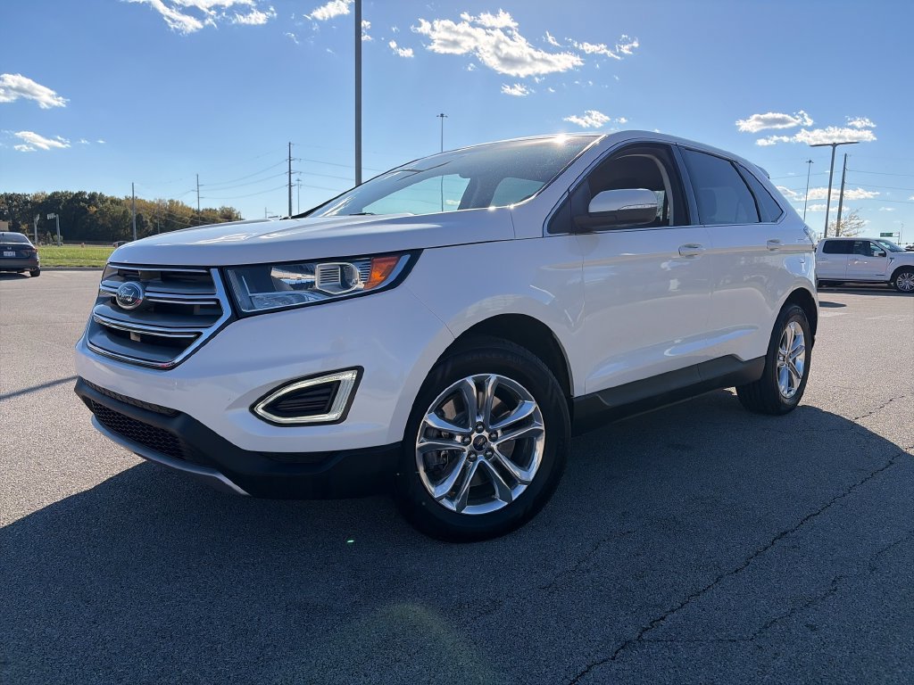 Used 2017 Ford Edge SEL w/ Equipment Group 201A AWD/4WD image 3