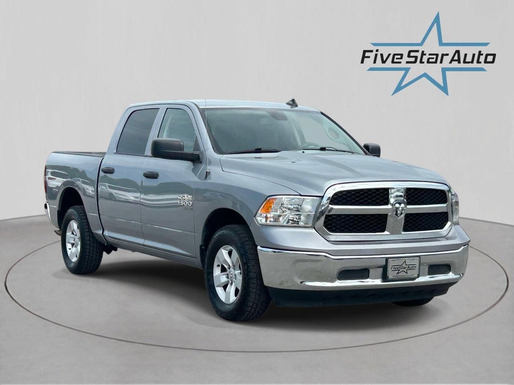 Used 2023 RAM 1500 Classic SLT w/ Electronics Group AWD/4WD image 1