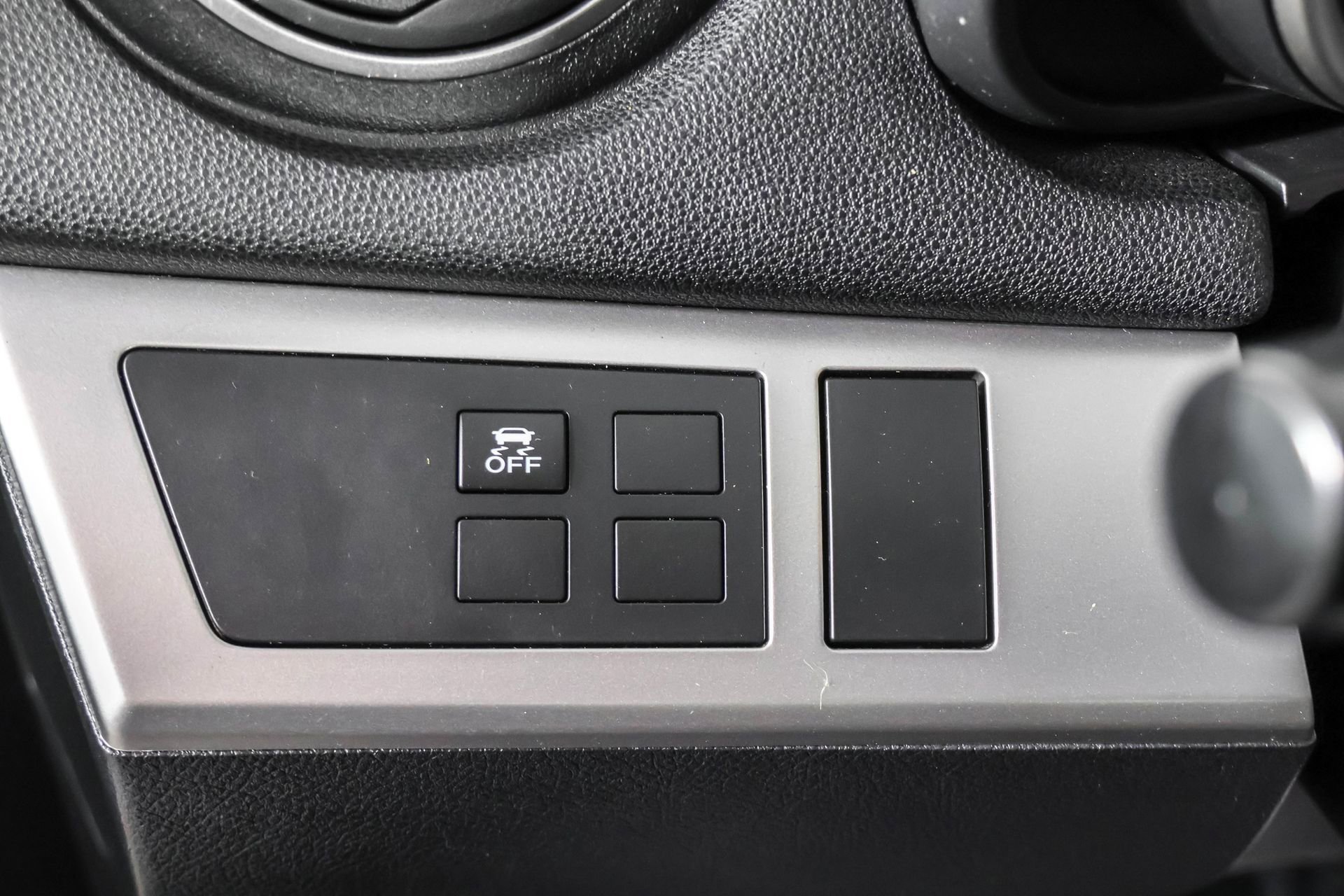 Used 2012 MAZDA MAZDA3 i Touring image 22