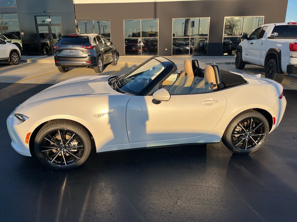 New 2025 MAZDA MX-5 Miata Grand Touring w/ Weather Package image 23