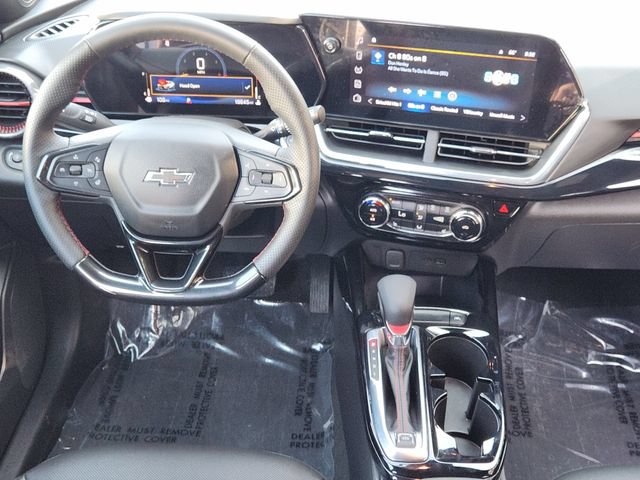 Used 2025 Chevrolet Trax RS w/ Driver Confidence Package FWD image 27