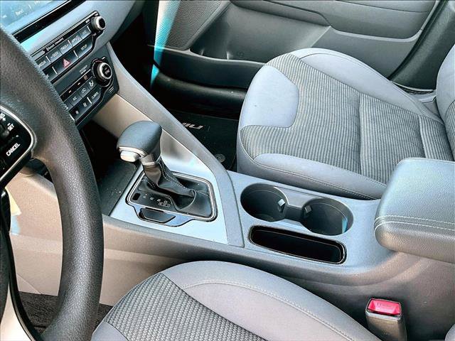Used 2017 Kia Niro FE FWD image 13