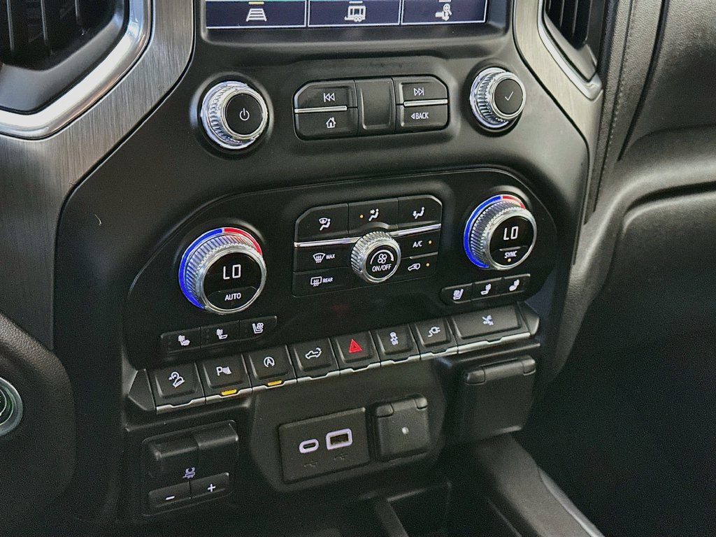Used 2021 GMC Sierra 1500 Denali w/ Denali Premium Package AWD/4WD image 18