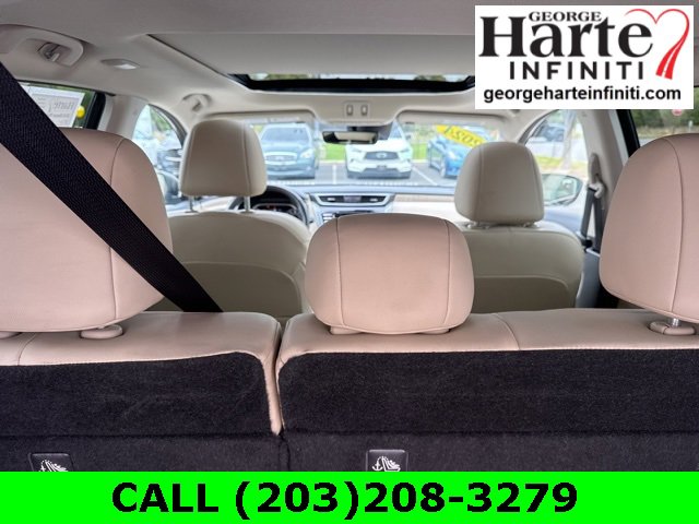 Used 2024 Nissan Murano SL image 12