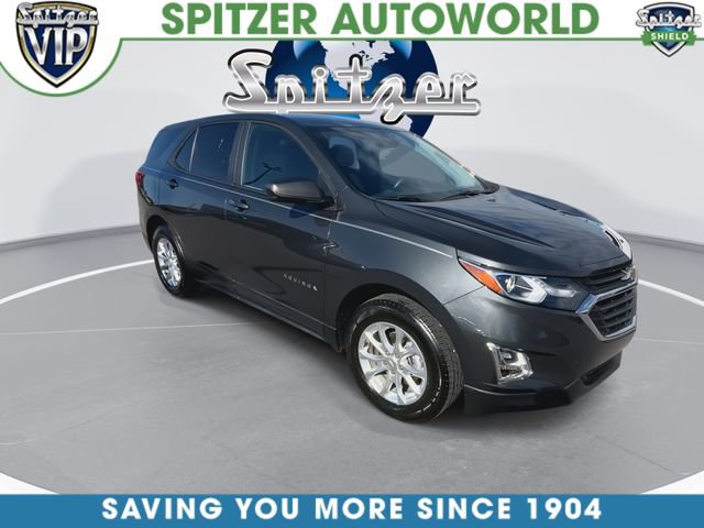 Used 2021 Chevrolet Equinox LS w/ LS Convenience Package AWD/4WD image 2
