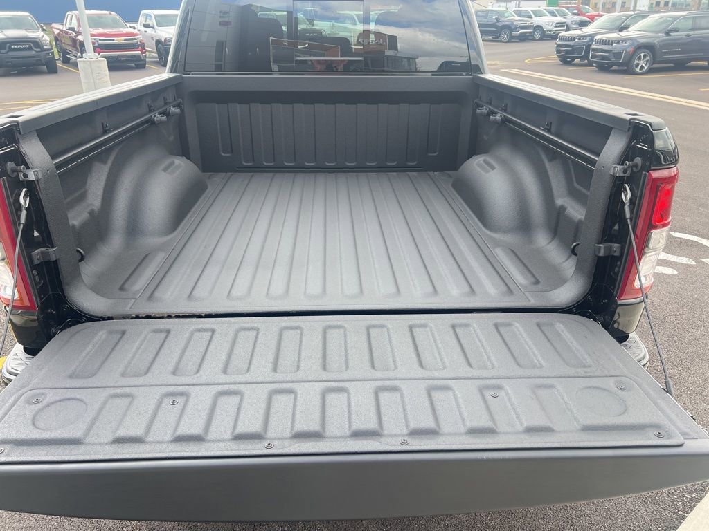 Used 2023 RAM 1500 Big Horn image 12