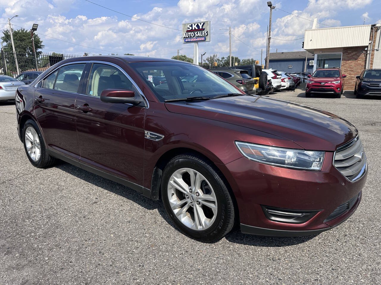 Used 2016 Ford Taurus SEL w/ Equipment Group 201A