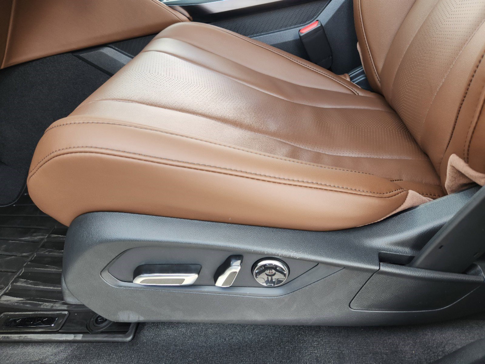 New 2026 Acura MDX w/ Technology Package FWD image 21