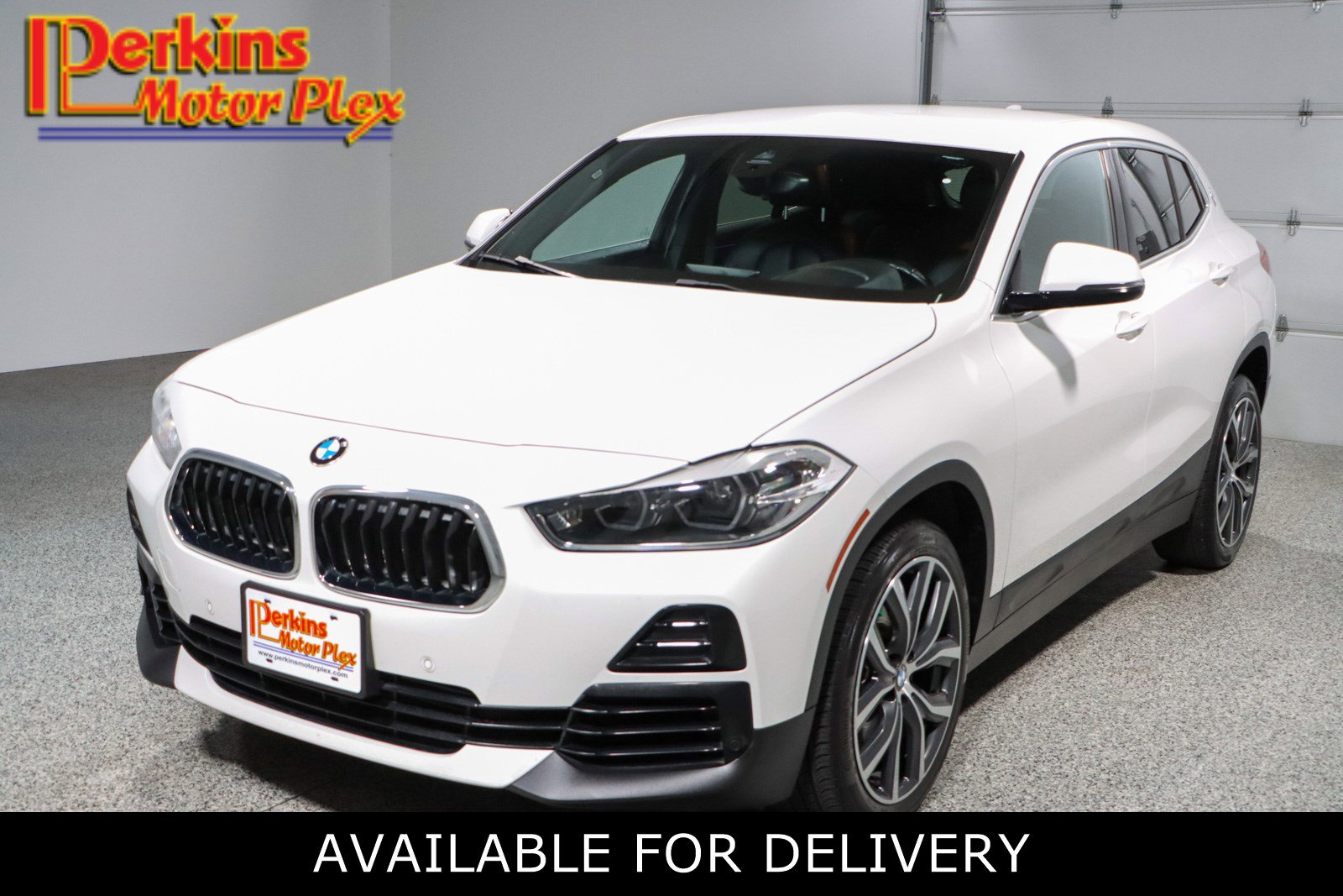 Used 2022 BMW X2 sDrive28i FWD image 1