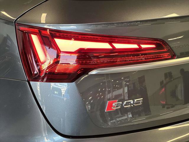 Used 2023 Audi SQ5 Premium Plus w/ Premium Plus Package image 9