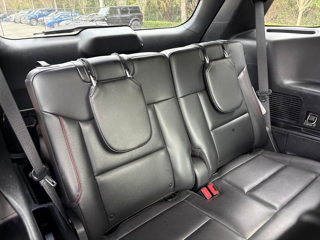 Used 2022 Ford Explorer ST-Line w/ Class IV Trailer Tow Package image 32