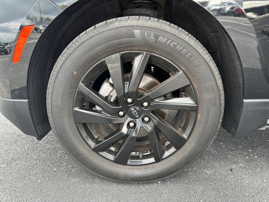 Used 2024 Chevrolet Equinox LS w/ Midnight Edition FWD image 10