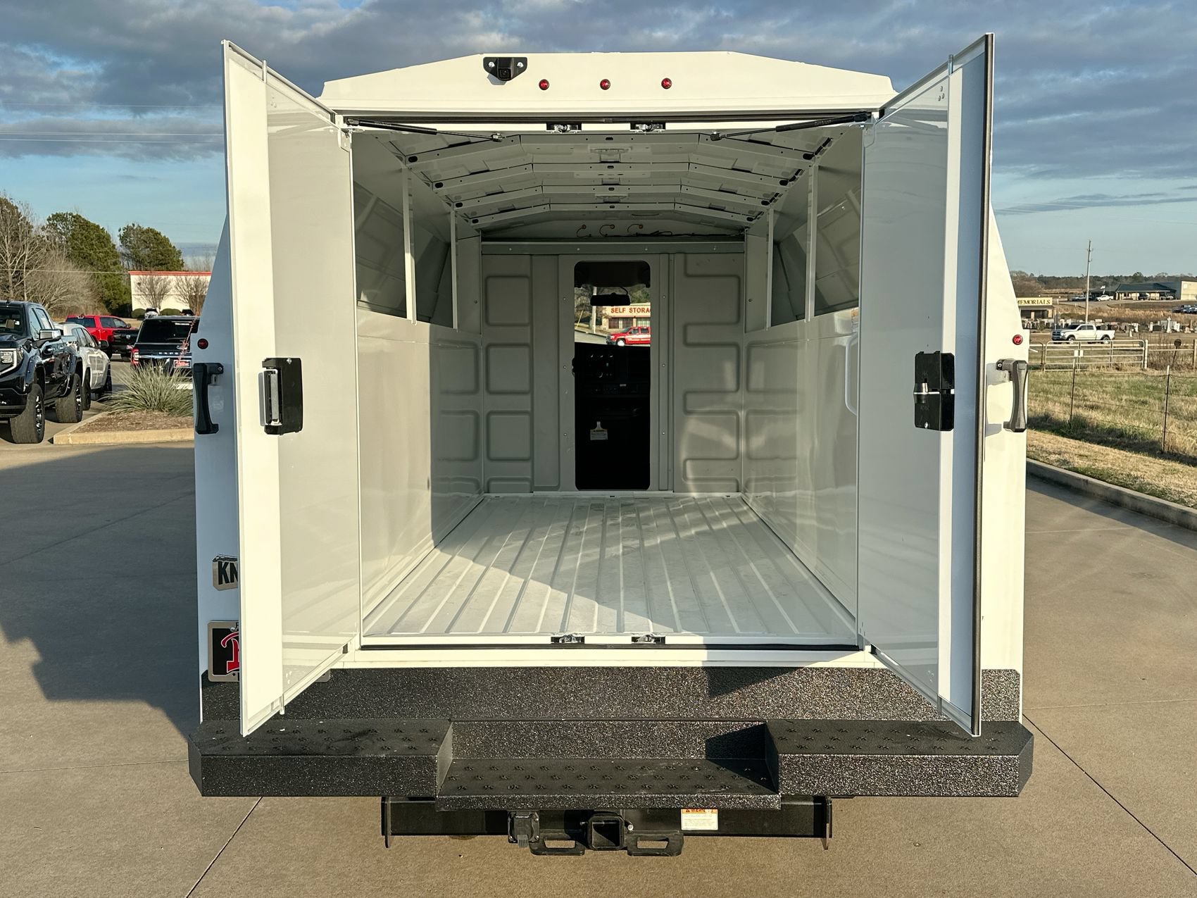 New 2025 Chevrolet Express 3500 w/ Power Convenience Package RWD image 21