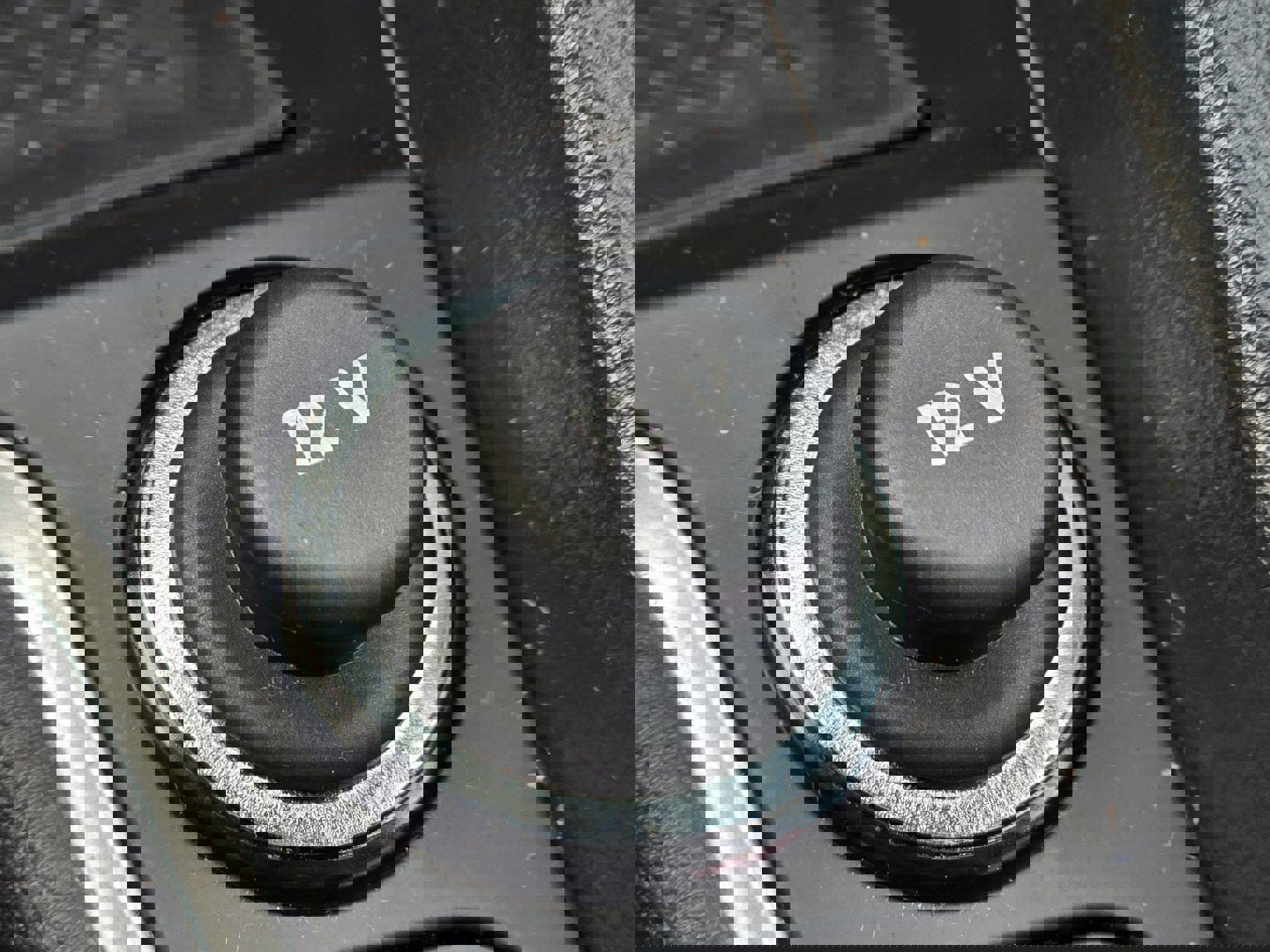 Used 2023 Volkswagen Jetta Sport image 8