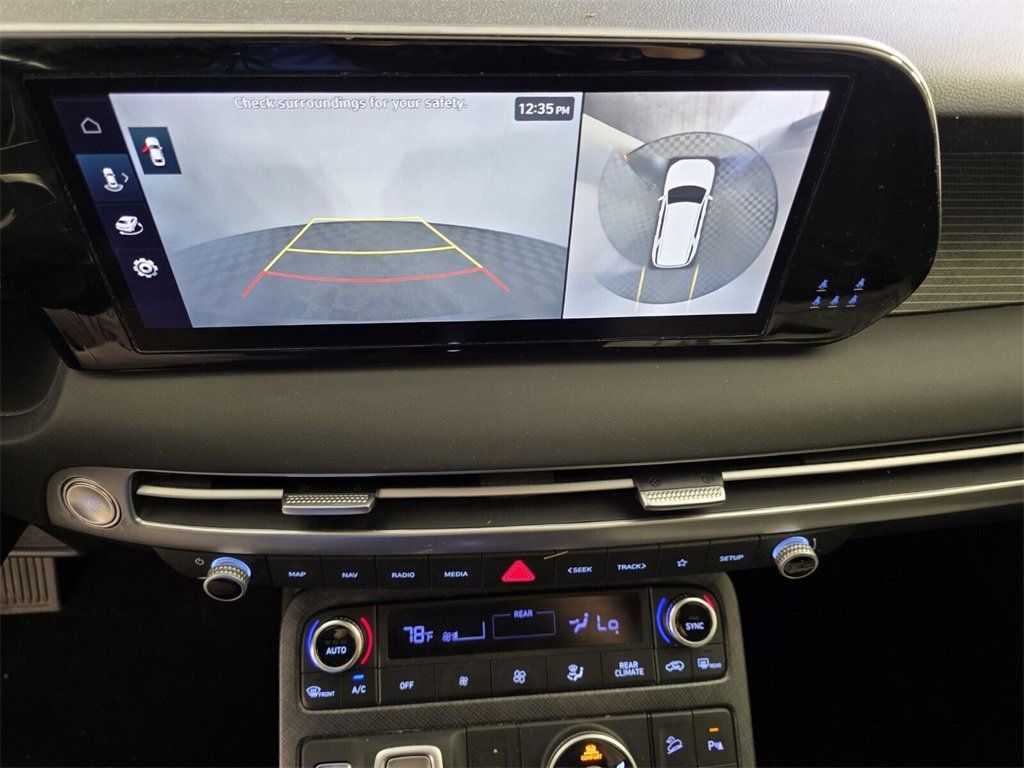 Used 2023 Hyundai Palisade Limited image 27