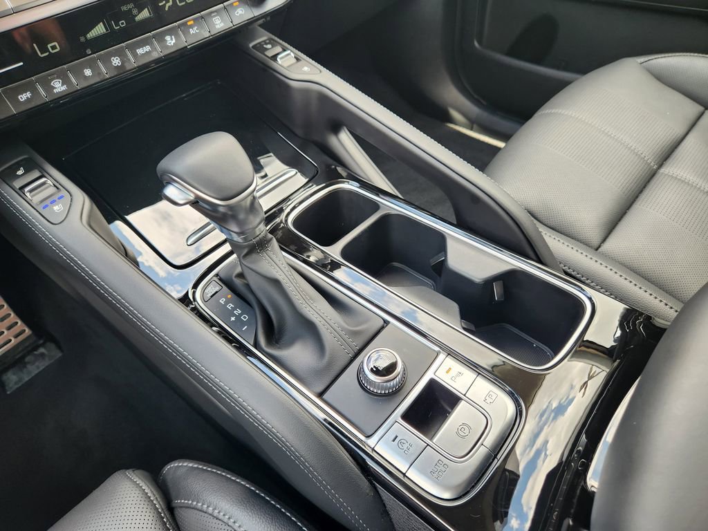 Used 2025 Kia Telluride SX FWD image 9