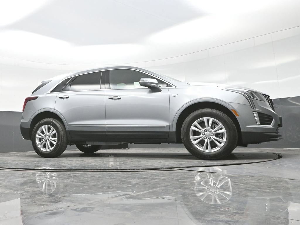 New 2026 Cadillac XT5 Luxury w/ LPO, Floor Liner Package AWD/4WD image 26