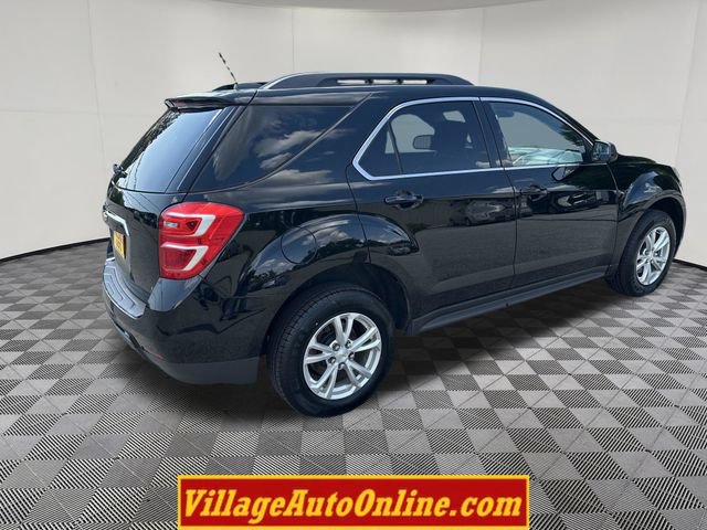 Used 2017 Chevrolet Equinox LT w/ Convenience Package AWD/4WD image 4