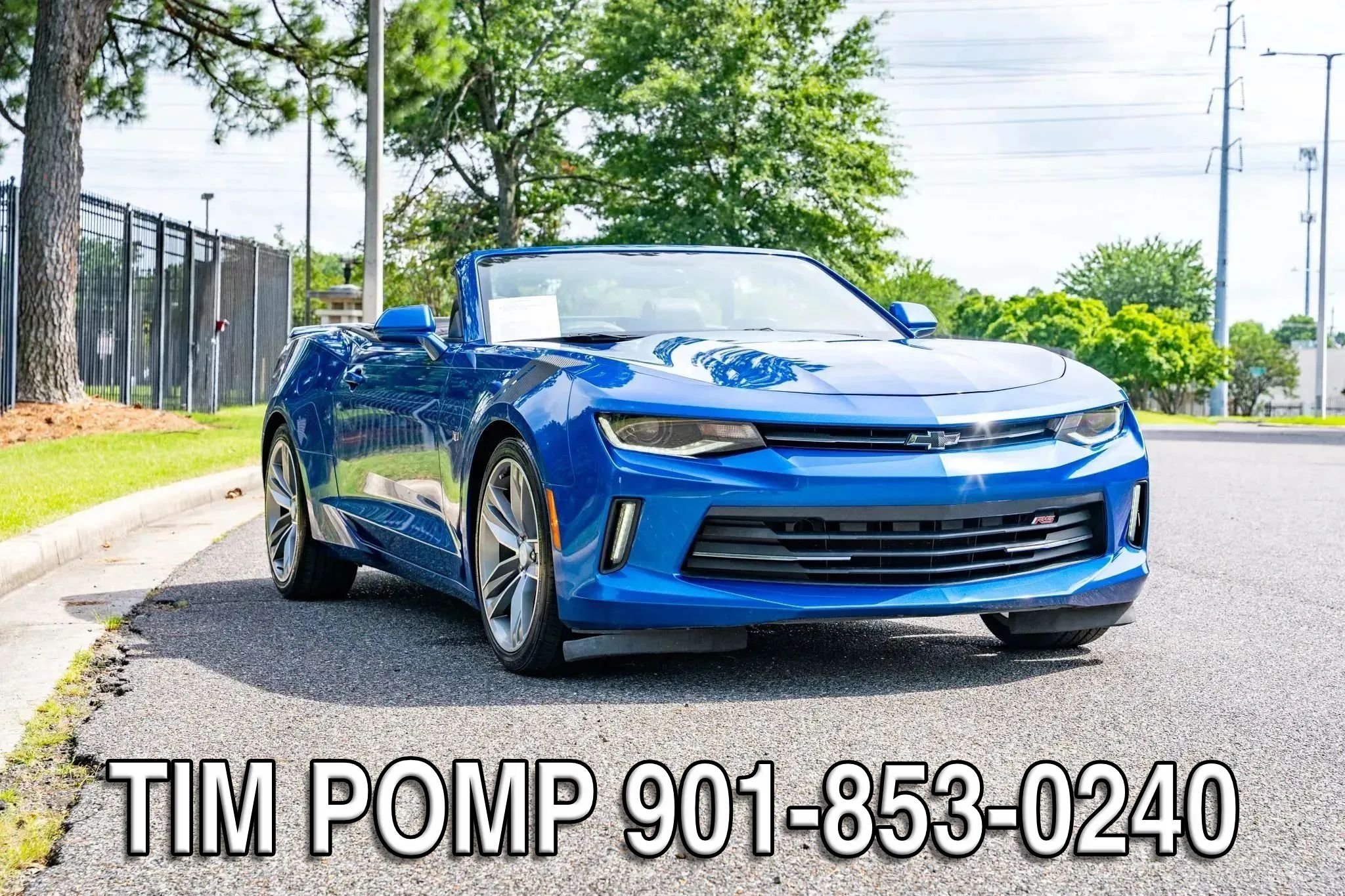 Used 2018 Chevrolet Camaro LT w/ RS Package RWD image 3
