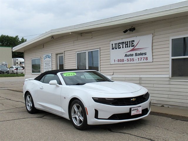 Used 2019 Chevrolet Camaro LT image 7