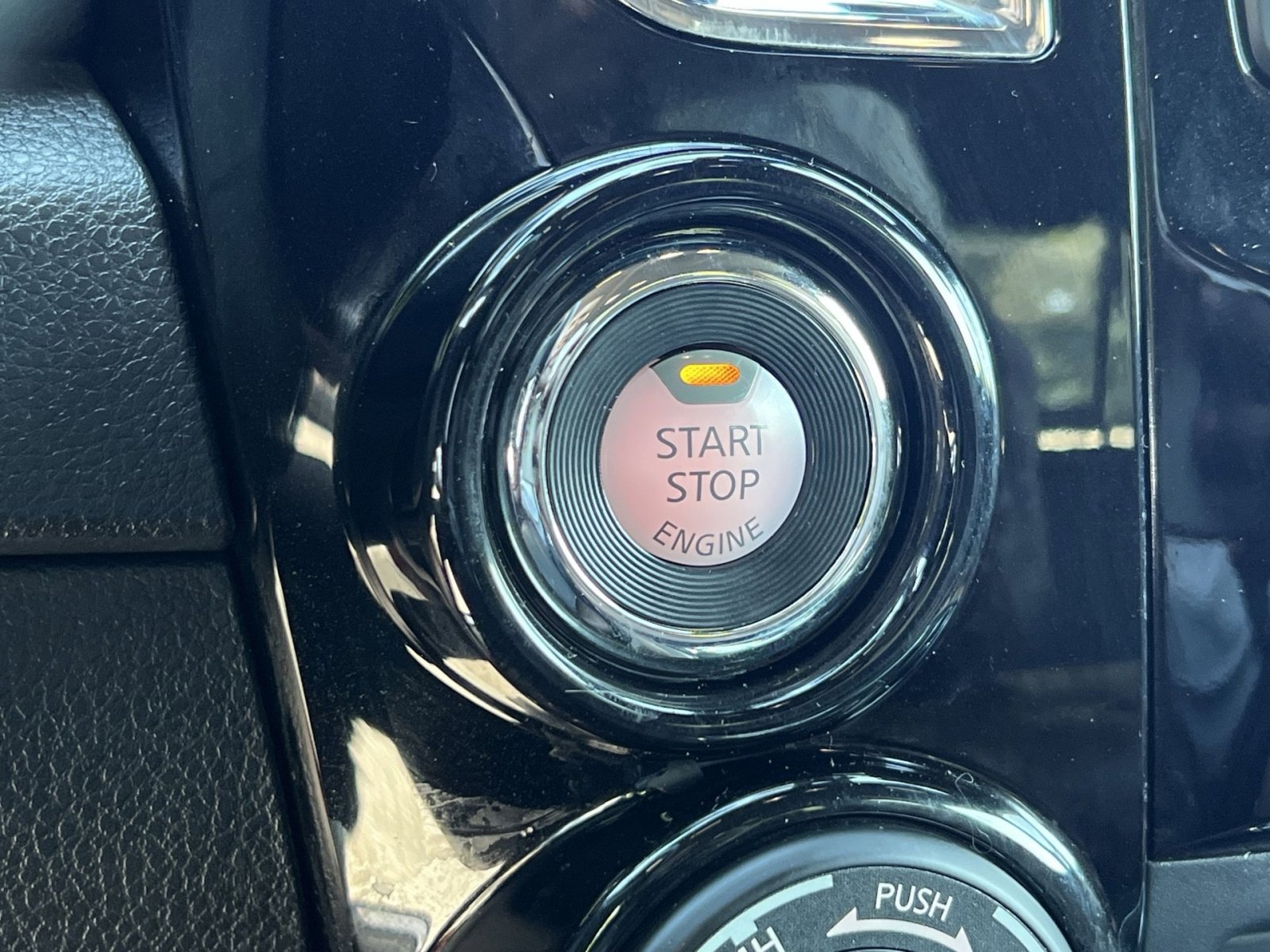 Used 2020 Nissan Titan Platinum Reserve w/ Protection Package 2 AWD/4WD image 32
