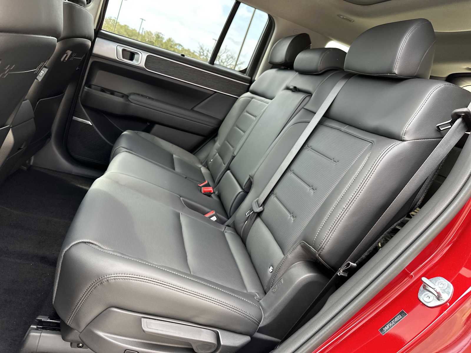 New 2026 Hyundai Santa Fe Limited FWD image 23