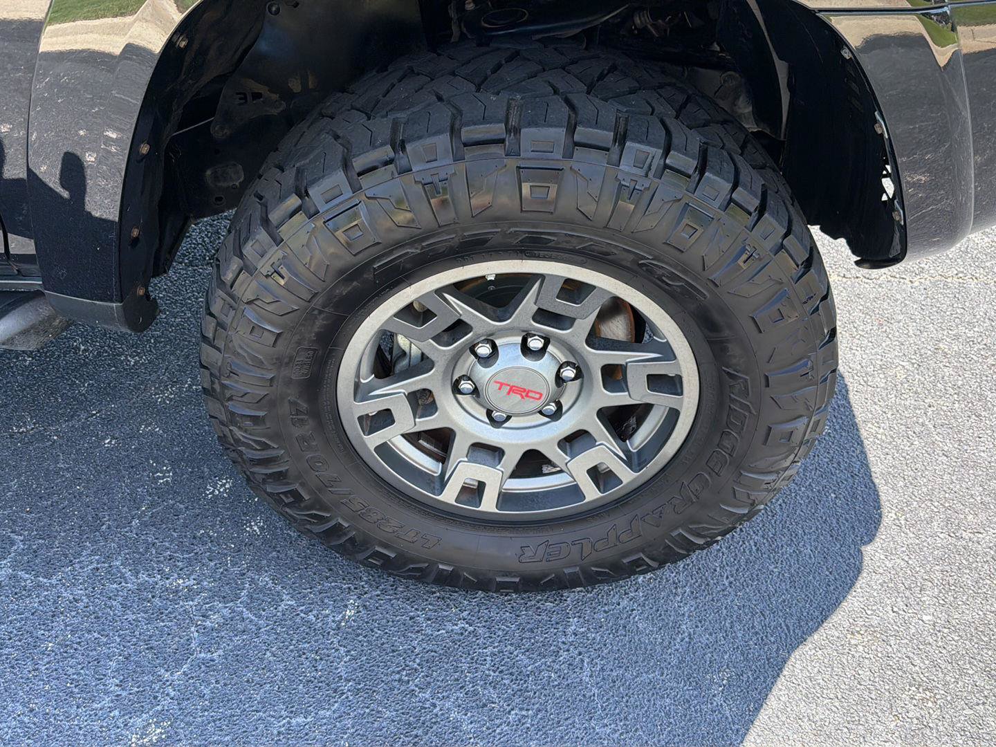 Used 2018 Toyota 4Runner TRD Off-Road Premium AWD/4WD image 43