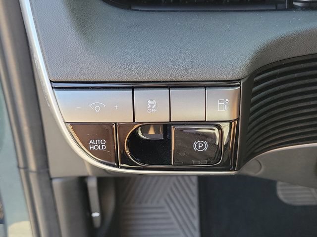 Used 2025 Hyundai Ioniq 5 SE RWD image 22