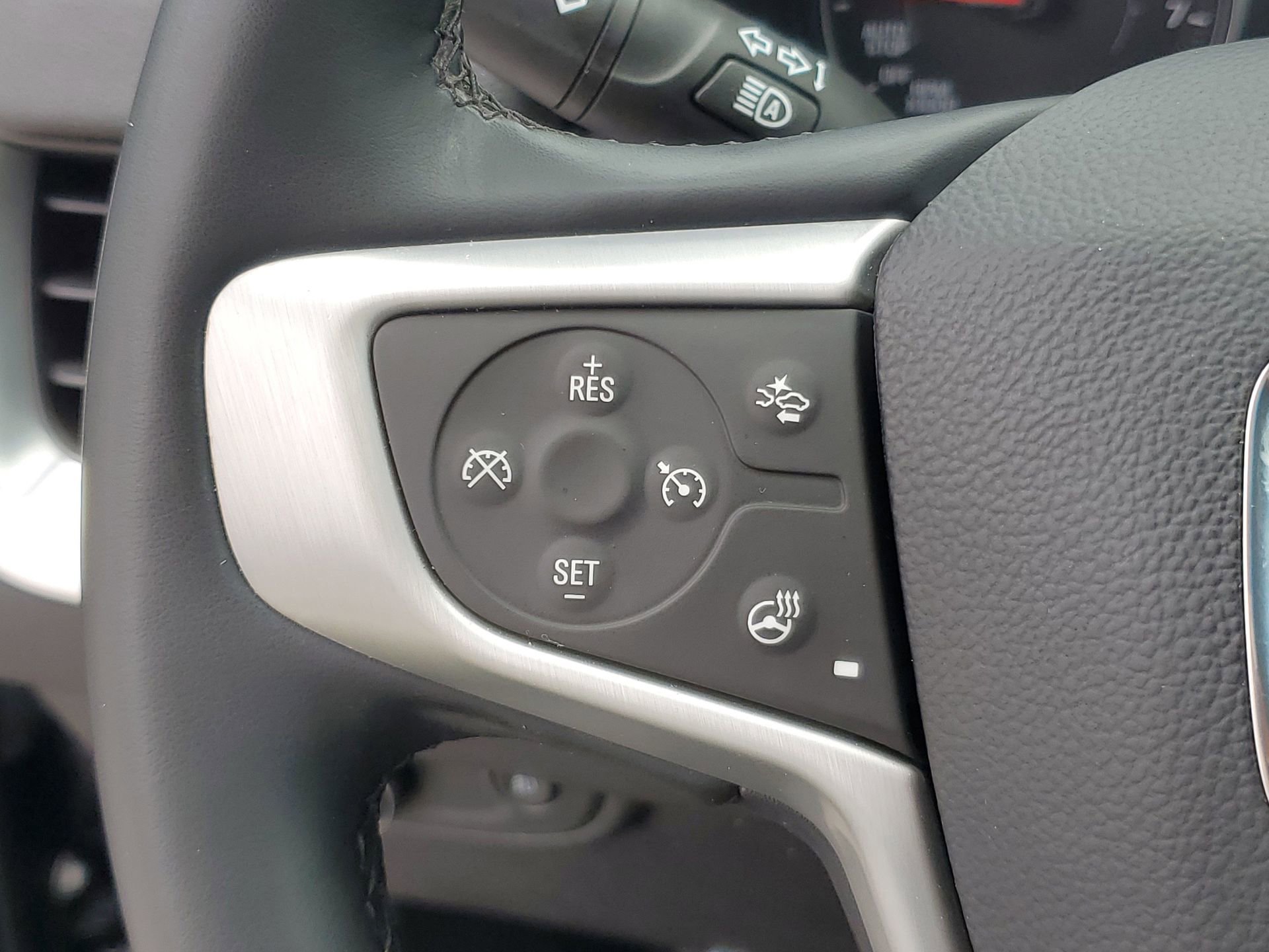 Used 2023 GMC Terrain SLT w/ Elevation Edition FWD image 24