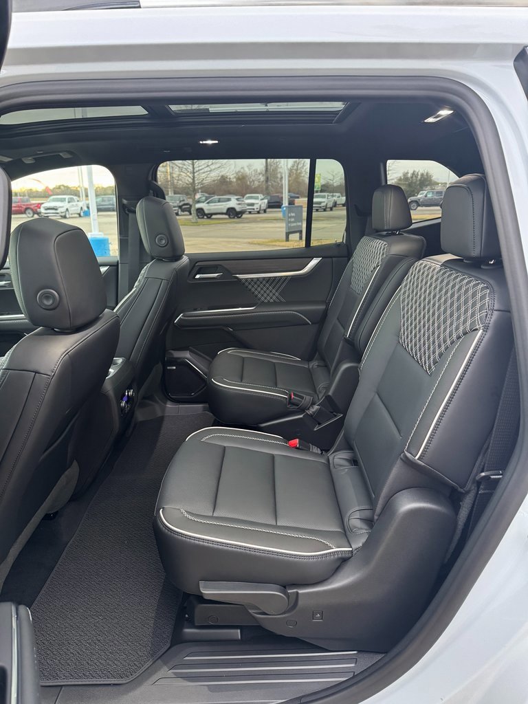 New 2026 GMC Acadia Denali w/ Super Cruise Package image 15