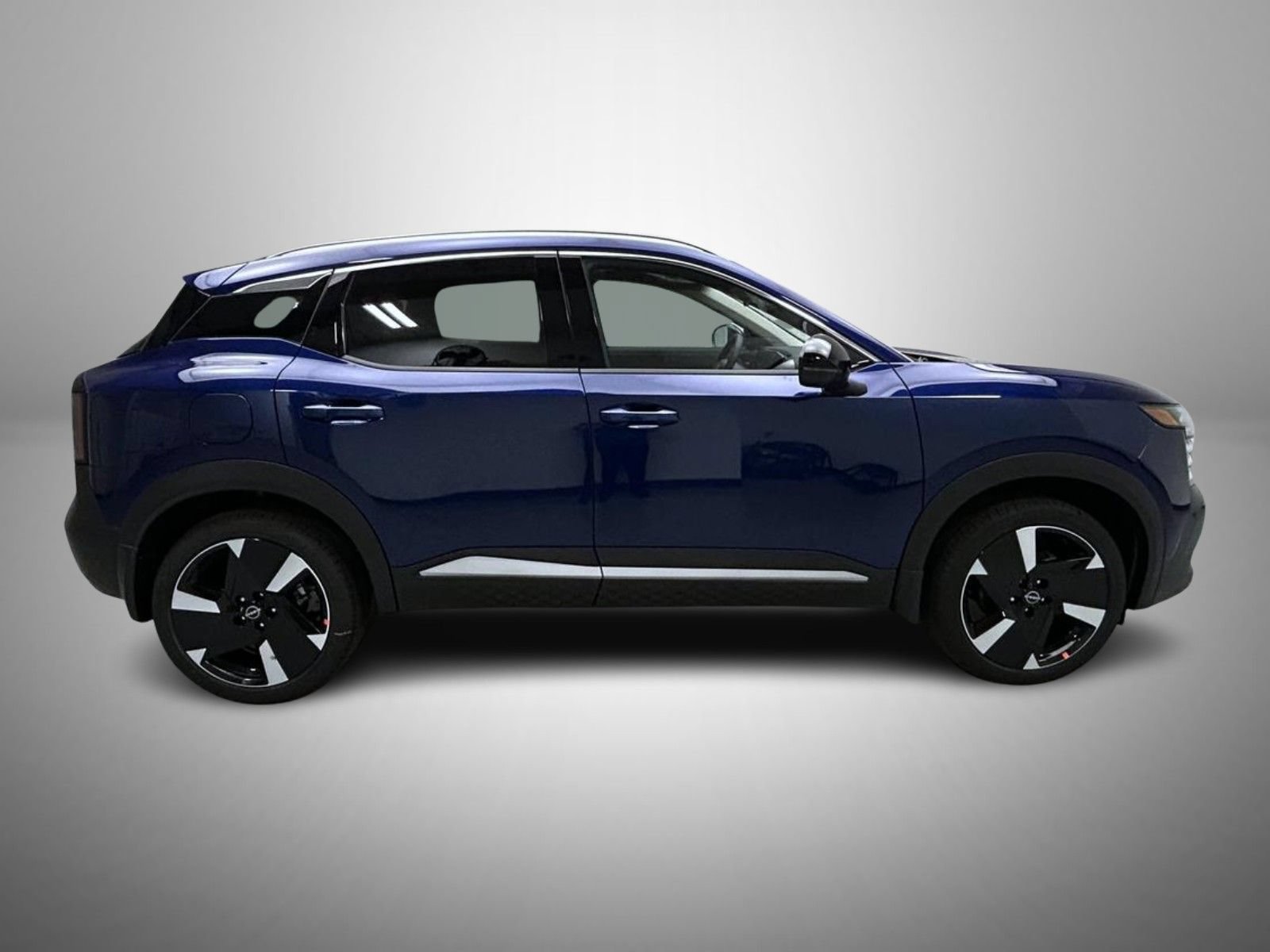 New 2026 Nissan Kicks SR w/ SR Premium Package AWD/4WD image 4