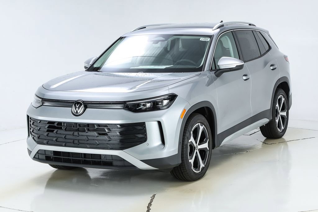 New 2026 Volkswagen Tiguan SE FWD image 1