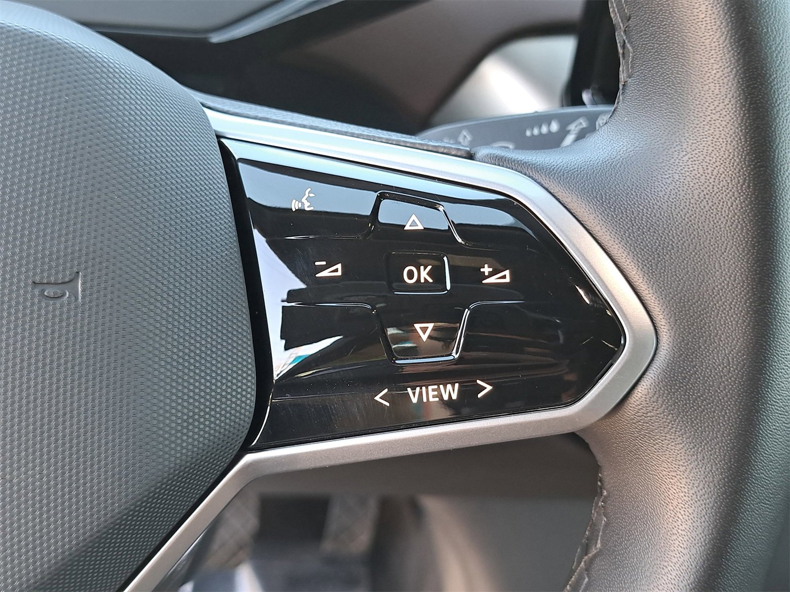 Certified 2023 Volkswagen ID.4 Standard image 17