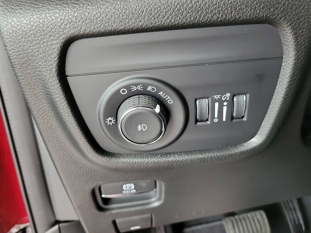 New 2025 Jeep Grand Cherokee L Limited w/ Black Appearance Package image 26