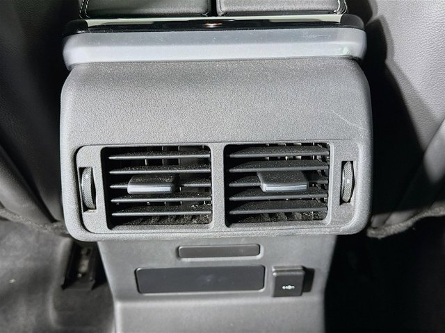 Certified 2023 Land Rover Range Rover Velar R-Dynamic S image 27