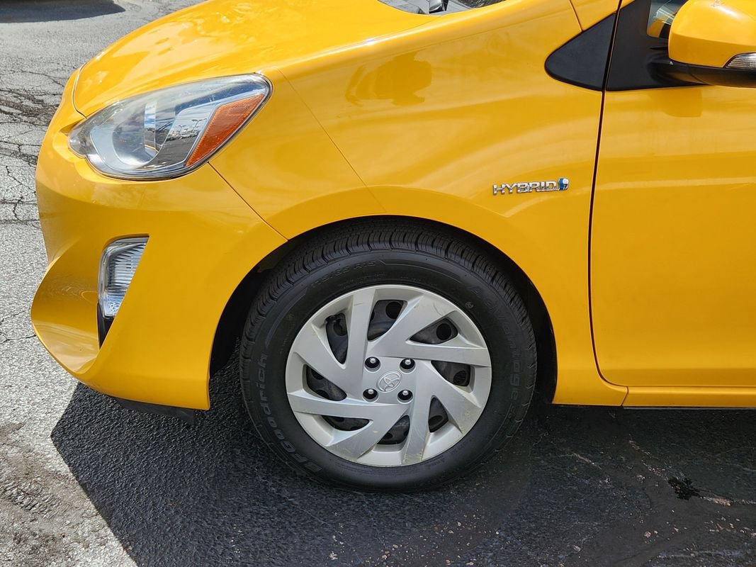 Used 2015 Toyota Prius C One FWD image 13