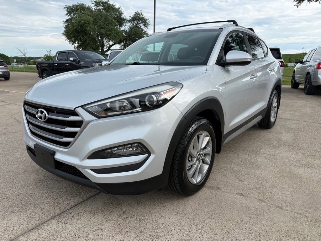 Used 2017 Hyundai Tucson SE Plus FWD image 3