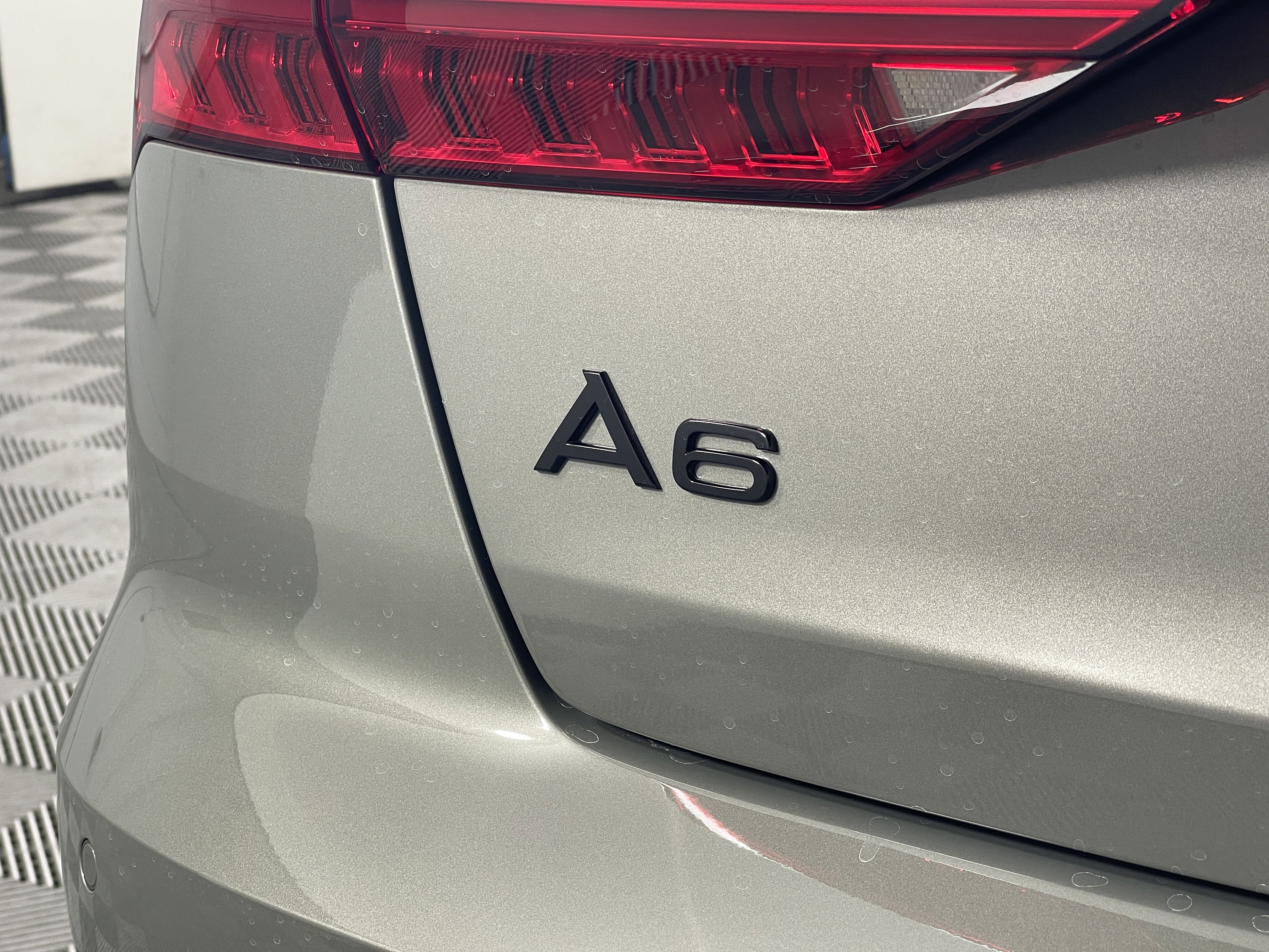 New 2025 Audi A6 3.0T Prestige image 13