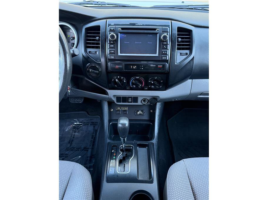 Used 2013 Toyota Tacoma 4x4 Access Cab w/ Convenience Pkg image 11
