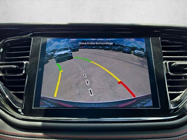 Used 2025 Dodge Durango GT AWD/4WD image 12