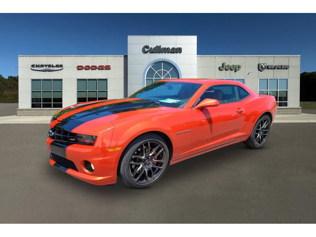 Used 2011 Chevrolet Camaro SS w/ RS Package RWD image 7