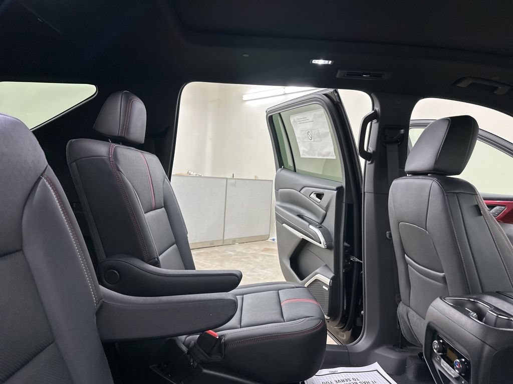 New 2026 Chevrolet Traverse RS AWD/4WD image 22