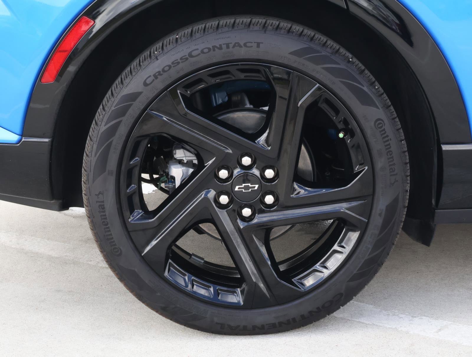 Used 2025 Chevrolet Equinox EV RS image 10