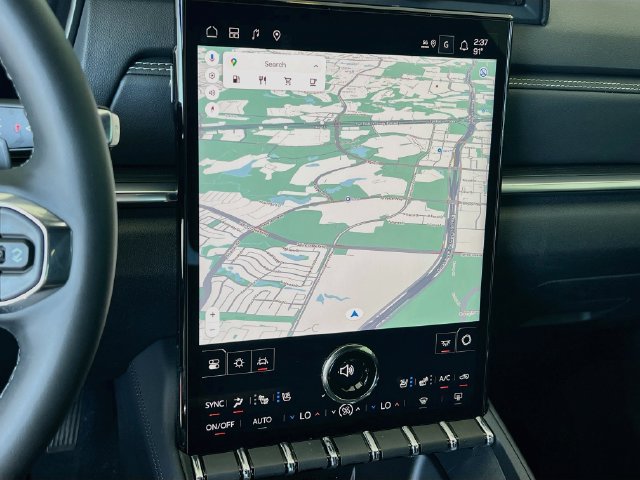 New 2027 GMC Terrain Elevation w/ Elevation Premium Package FWD image 8